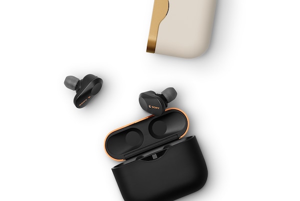 AirPods Pro,Sony WF-1000XM3,Sennheiser MOMENTUM True Wireless