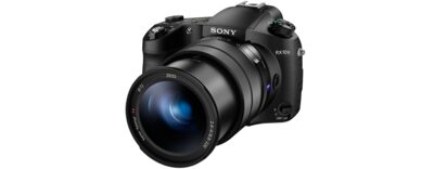 RX10 III with F2.4-4 large-aperture 24-600mm zoom lens | DSC
