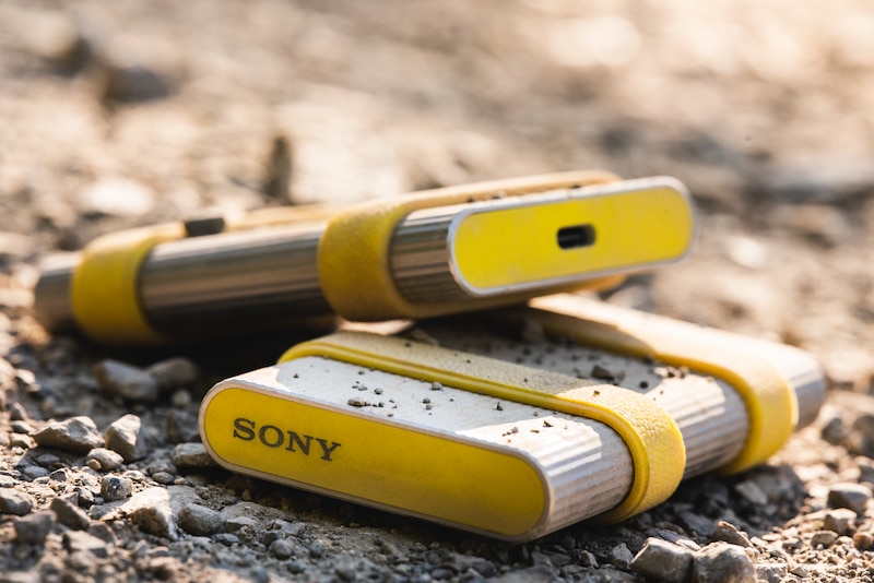 SL-M Series External SSD (500GB/1TB/2TB) Ultra Fast & Tough | Sony